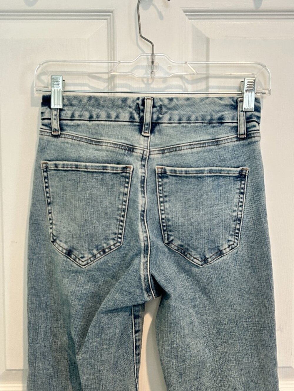 Express 70's Flare Mid-Rise Jeans - Picture 6 of 7